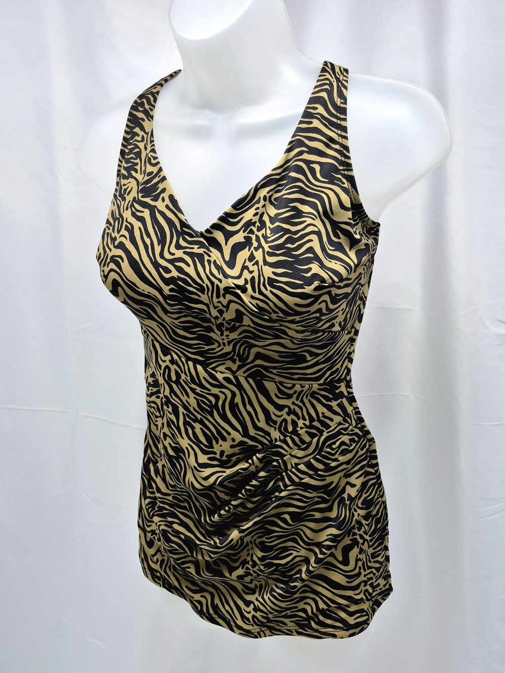 NWOT Roxanne Classics Tiger Stripe Ruched One-Piece Swimsuit - 14/38D. Luxury